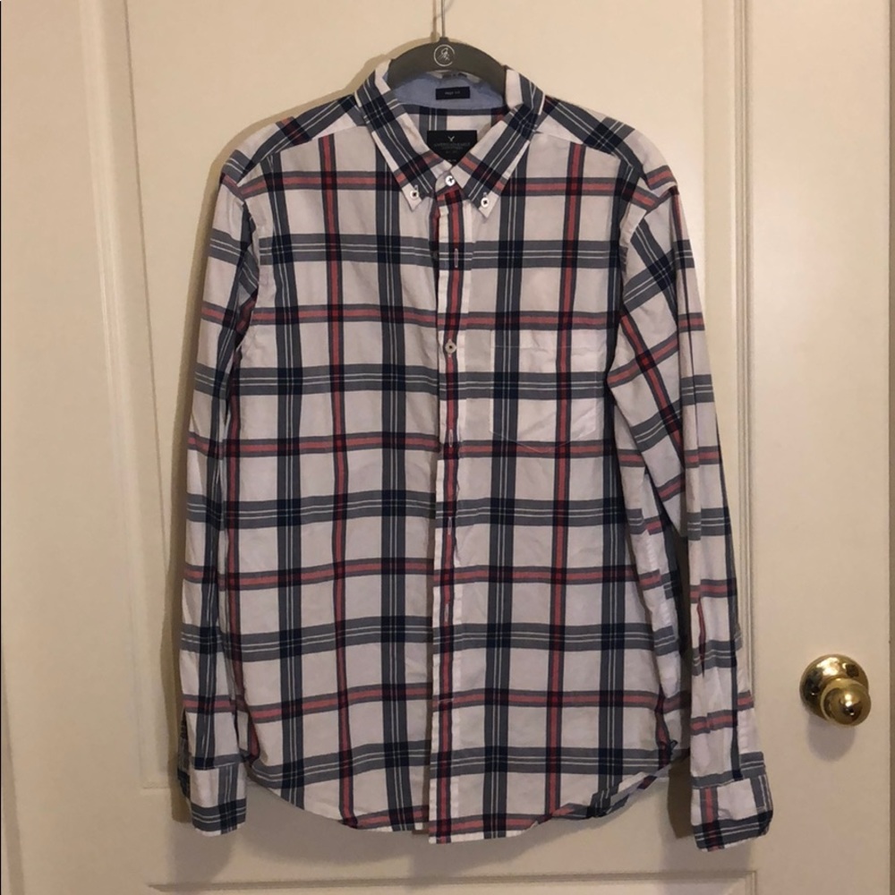 AE pre fit size medium buttonup